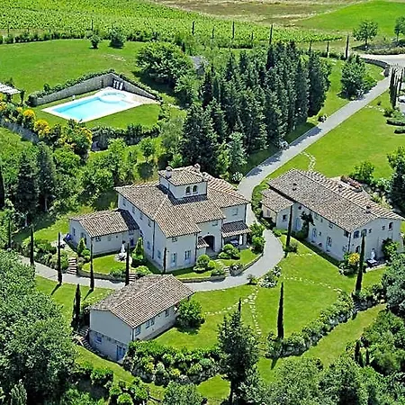 Borgo Della Meliana غامباسي تيرمي